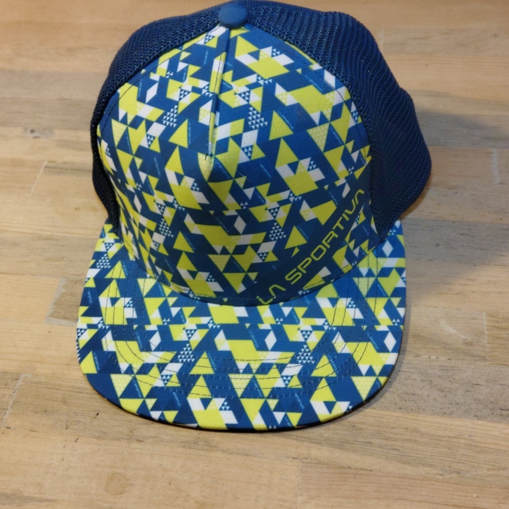 La Sportiva snapback hat